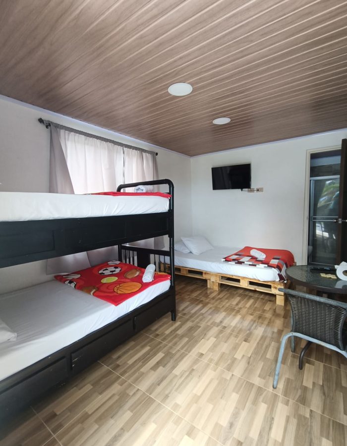 Cabaña Familiar para 5 personas – C. Campestre Salome